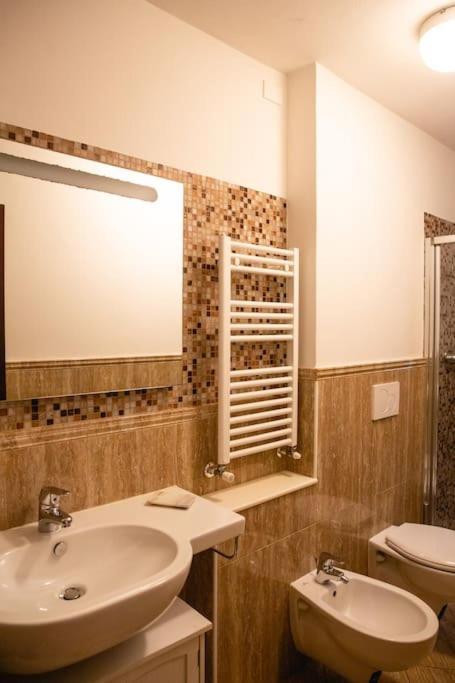 Lovely Portion Of Property Few Steps From Basilica Santa Croce Florenz Exterior foto