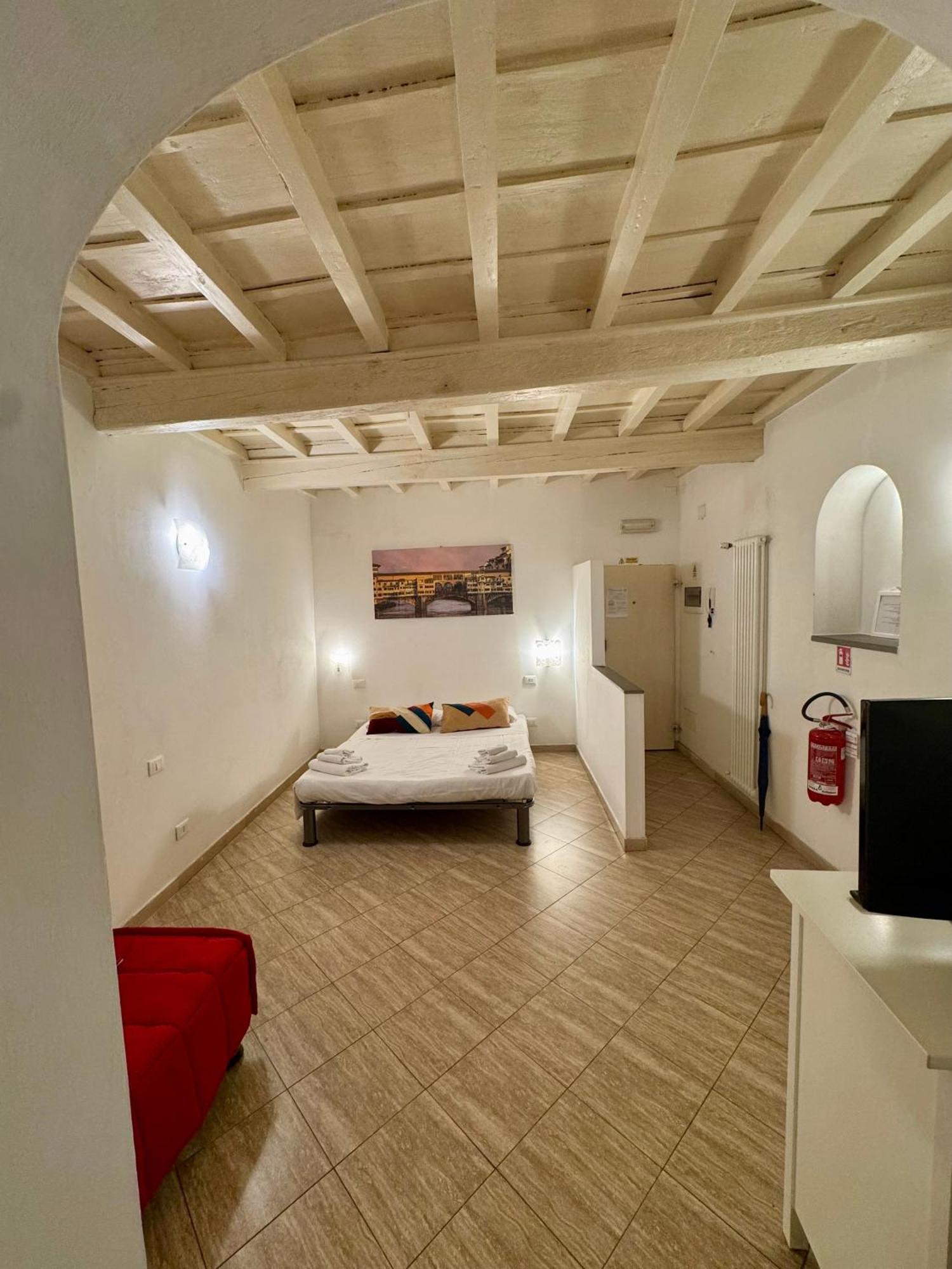 Lovely Portion Of Property Few Steps From Basilica Santa Croce Florenz Exterior foto